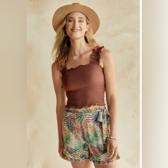 NEW size XL Regina Ruffle Strap cami or tank top - Picture 1 of 5